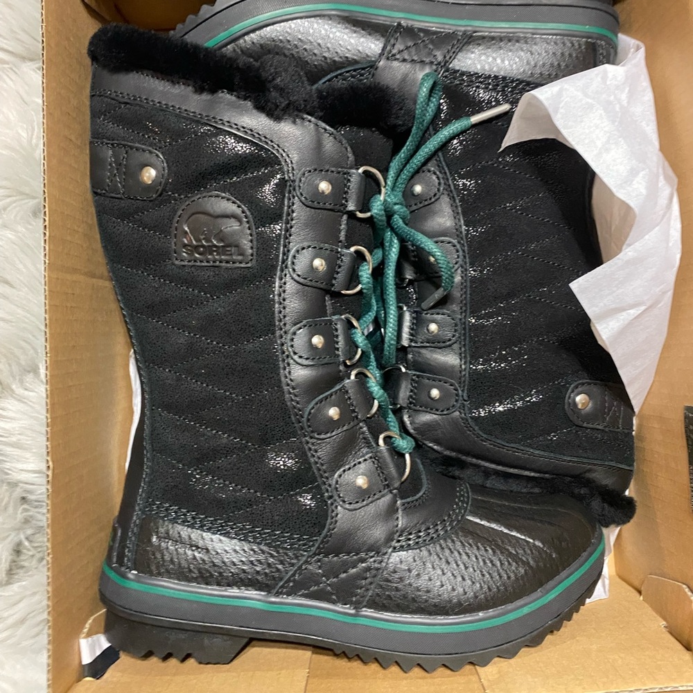 Sorel snow boot